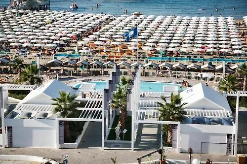 ***  Ambra Hotel Cattolica Italy