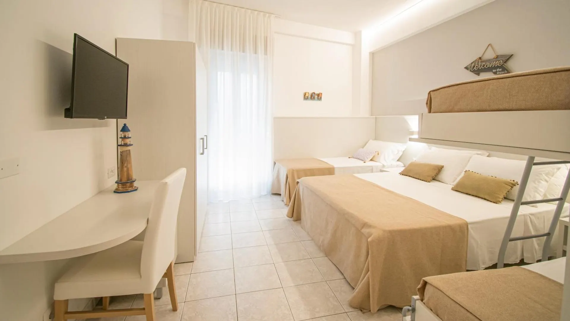 Ambra Hotel Cattolica 3*,