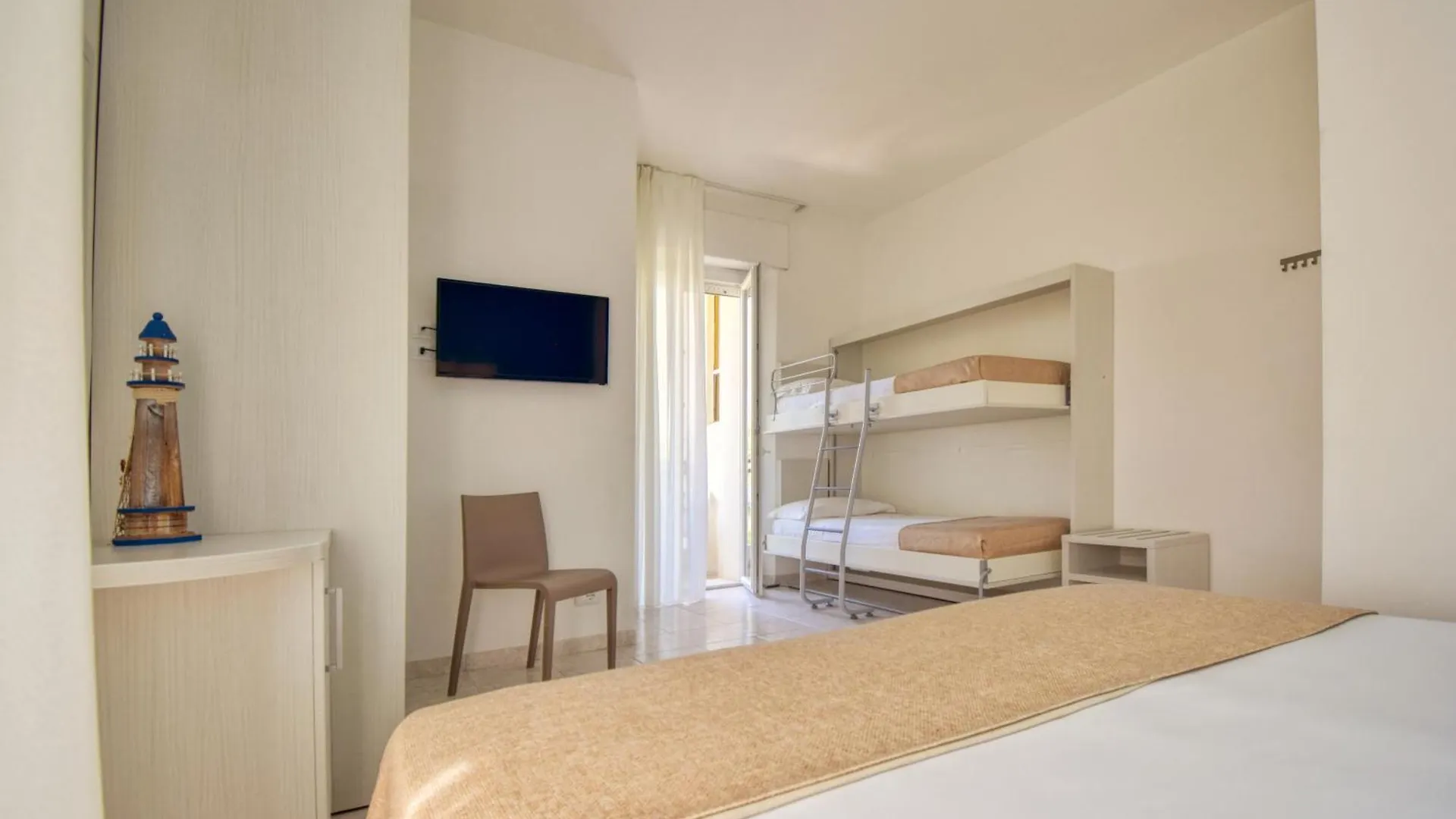 Ambra Hotel Cattolica 3*,