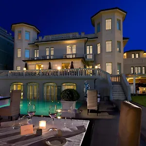 Carducci 76 Otel