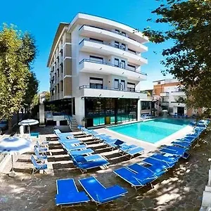 Queen Mary Hotel